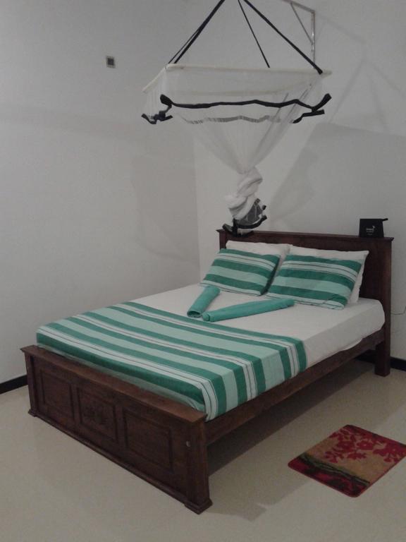 Sunset Surfing Beach Resort Matara Exterior foto